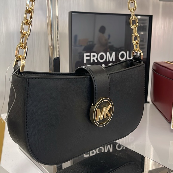 MICHAEL KORS CARMEN SMALL POUCHETTE SHOULDER CHAIN BAG BLACK/GOLD TONED HARDWARE - Picture 3 of 16